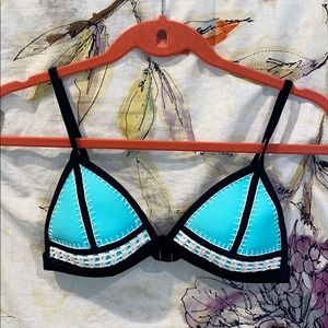 Triangl Bikini Top: “Farrah- Dancing in Wind”
